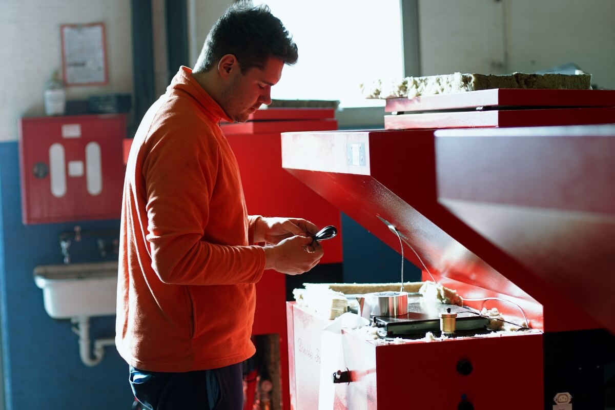 Inštalacijski material